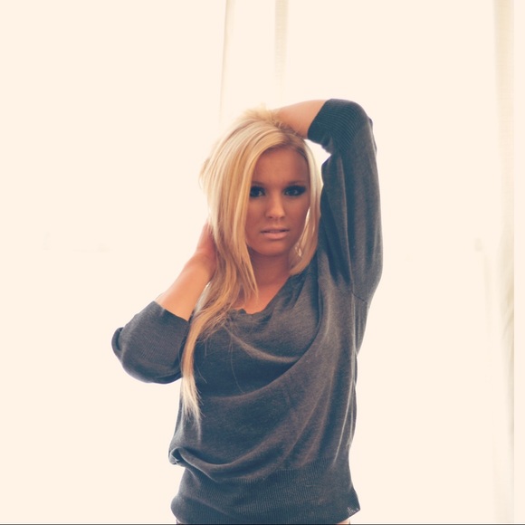 Meet your Posher, Chiara - Picture 2 of 2